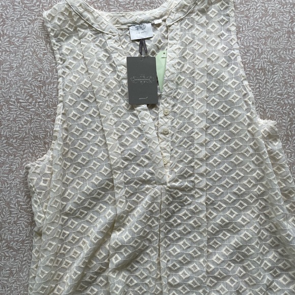 HD in Paris Anthropologie High Low Tunic in Cream - Picture 4 of 11